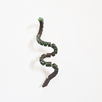 CUT LINE SPACE (Twist II green) 2025
25 x 31 x 25cm  
Steel with paint & wax
Private Collection