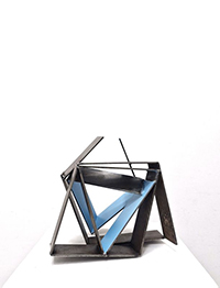 W-RAP IX (DOUBLE BLUE) 2026
18 x 23 x 16cm
Steel, paint & wax