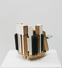 PEZZO 2025
20 x 19 x 21cm
Wood piano keys, hinges & paint 